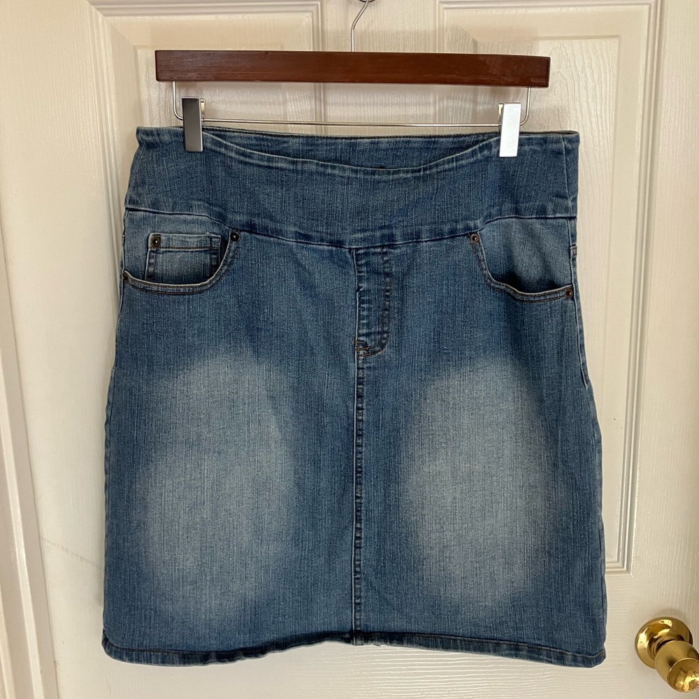 Chadwicks Classic Blue Denim Pencil Skirt